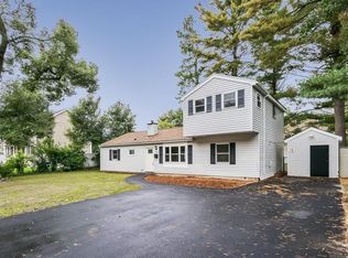 22 Dirlam Cir, Tewksbury, MA 01876