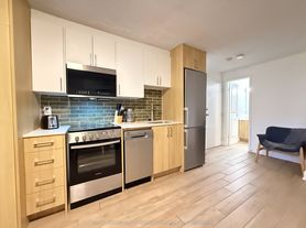 160 Dowling Ave, Toronto, ON