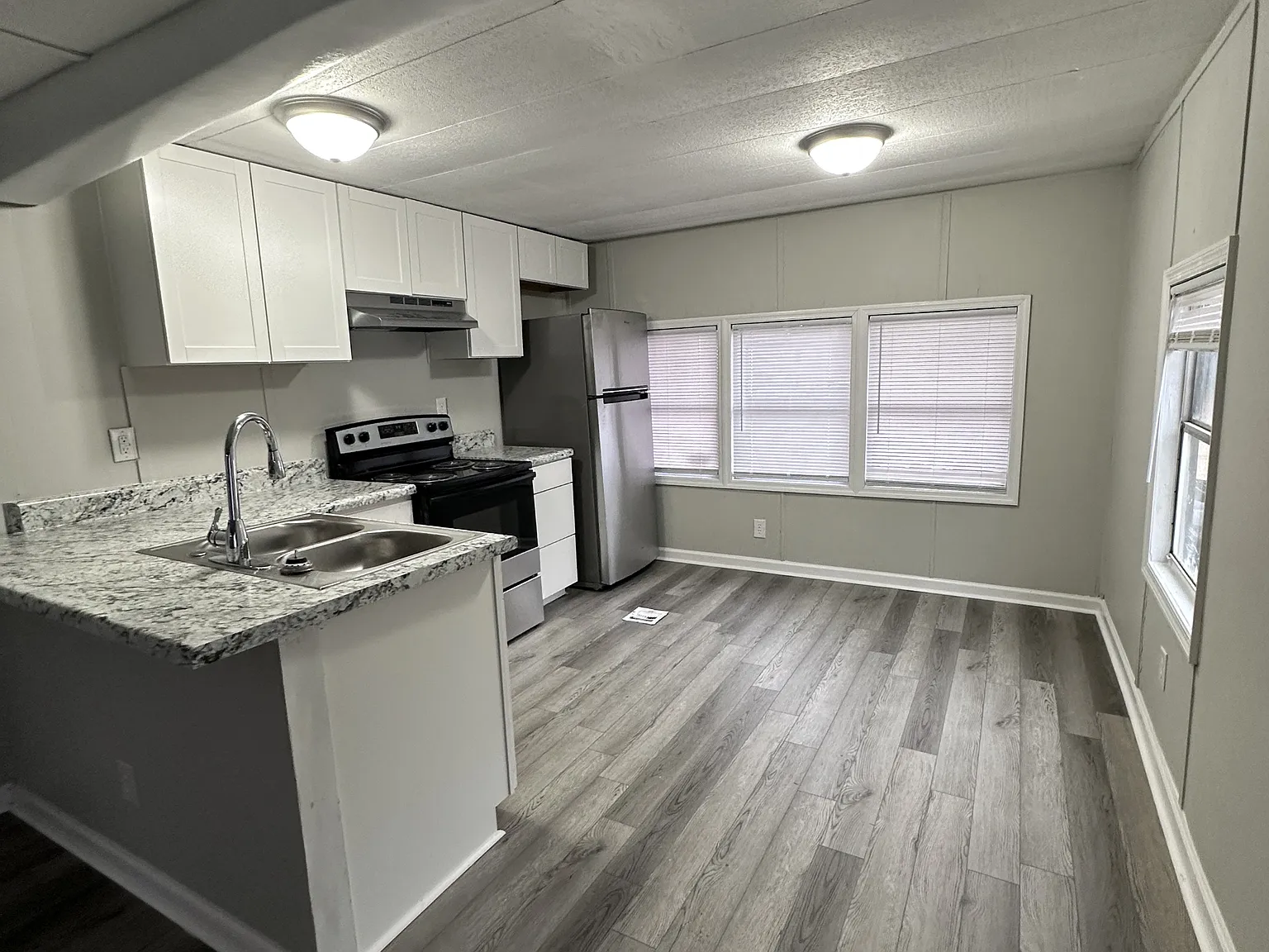 2918 Dunebuggy Lane - 1 — Photo 2
