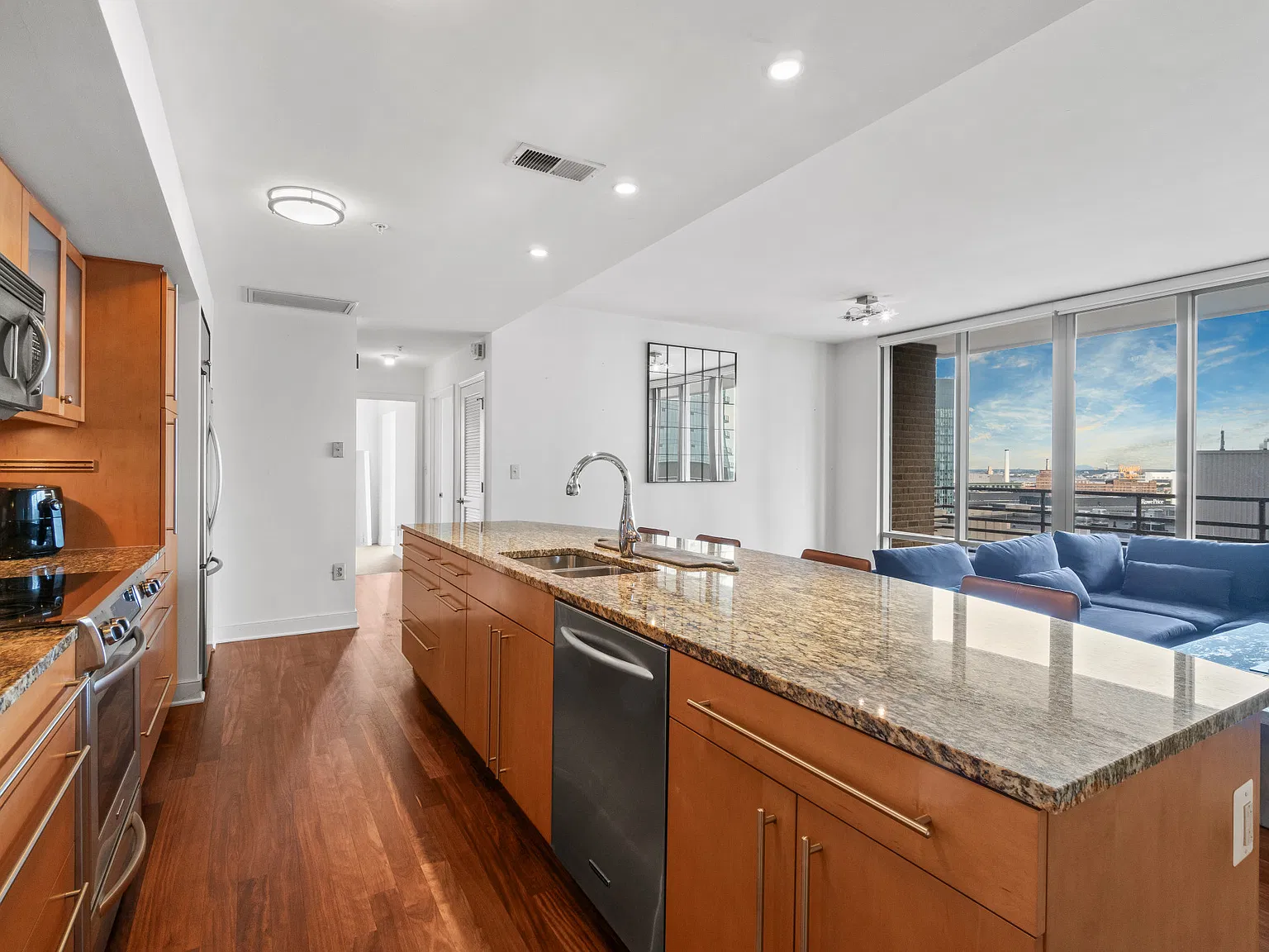675 President St — Photo 4
