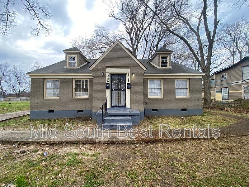 1st image of 1024 Springdale St