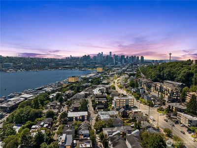 2035 Waverly Place N, Seattle, WA, 98109