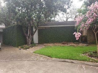 166 Old Bridge Lk, Houston, TX 77069