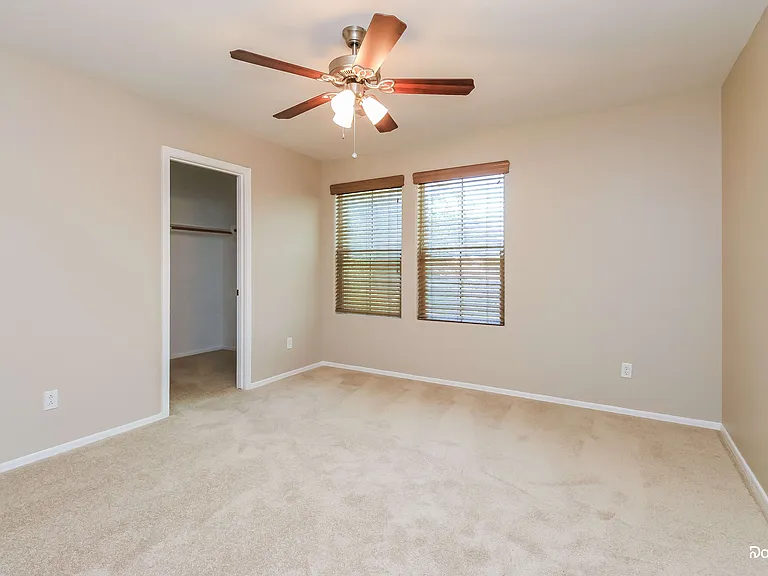 42480 W Santa Fe St — Photo 11