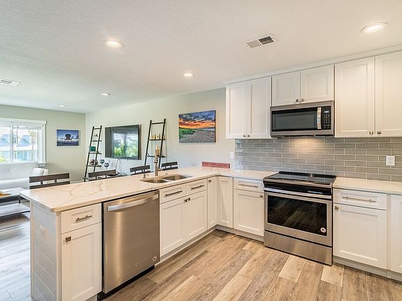 5th image of 1606 Atlantic St APT E