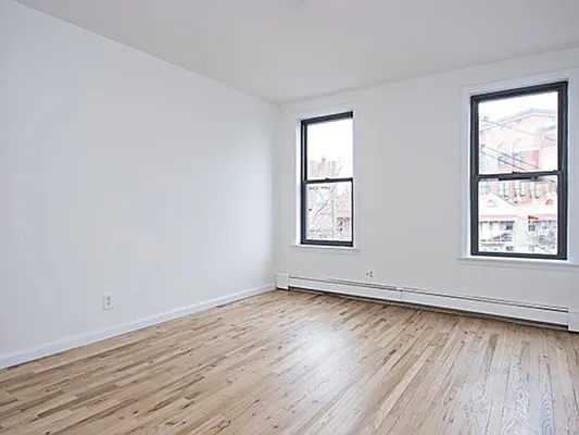 Rented by Bold New York | media 28