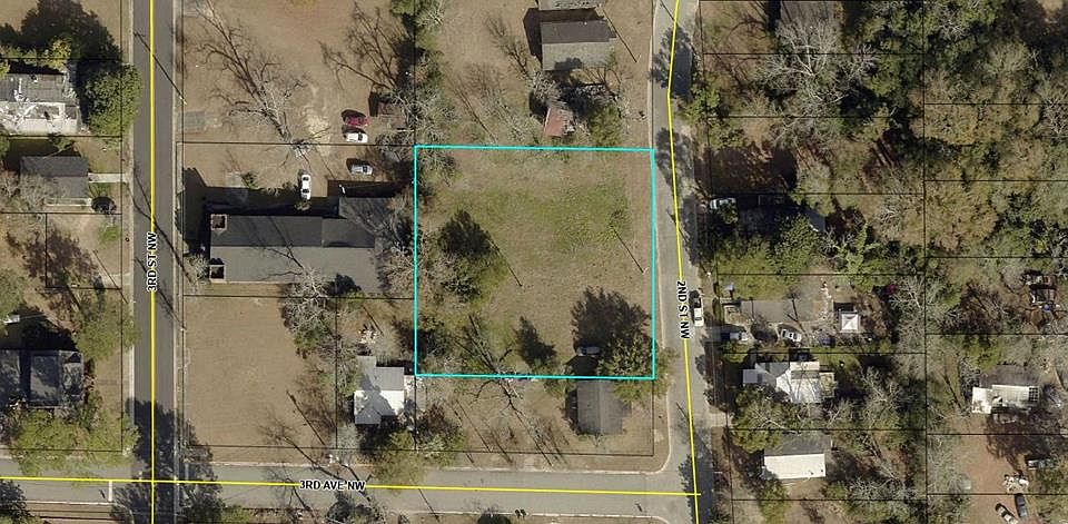 1st image of 307 2nd St NW