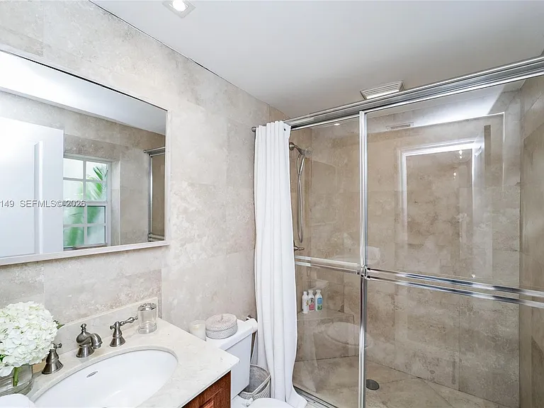 265B Palm Ave — Photo 12