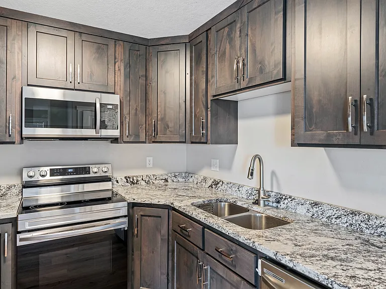 205 Lakewood Rd #2B — Photo 8