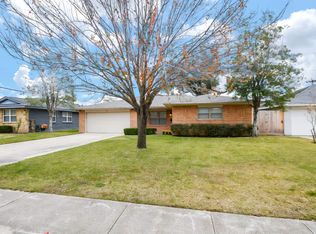 1406 Foxwood Rd, Houston, TX 77008