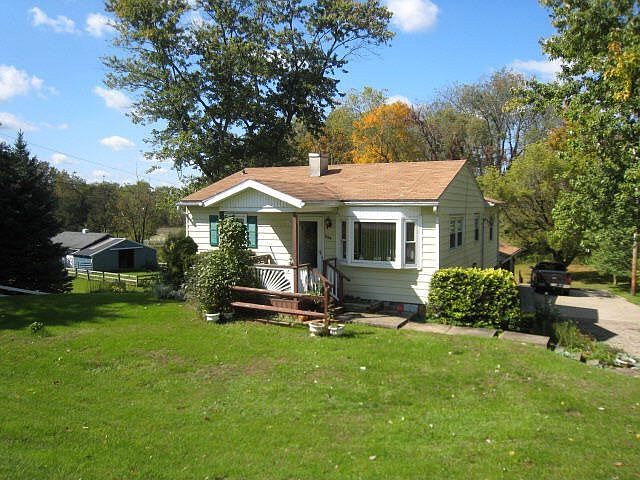 1st image of 1006 County Road 1175