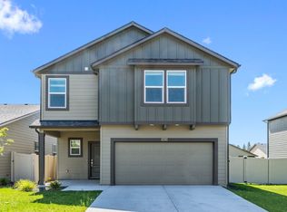 5813 W Georgetown Ln, Spokane, WA 99208