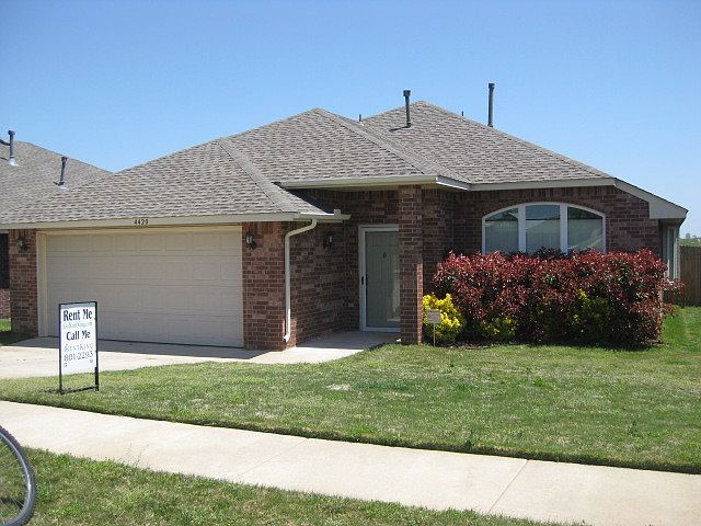 1st image of 4420 Applegate Dr