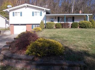 1820 Brodhead Rd, Aliquippa, PA 15001