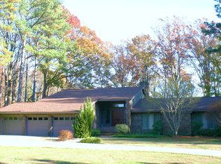 109 Redwood Ln, Weems, VA 22576