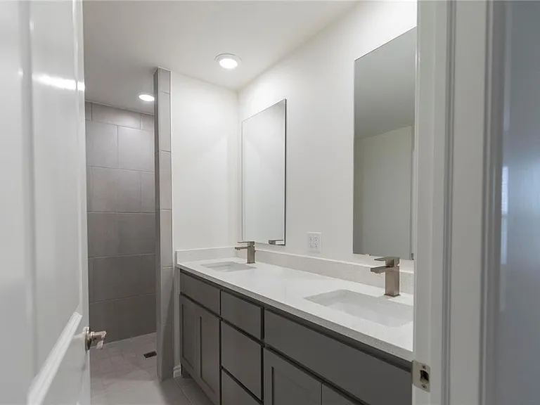 1816 Zayden Ln — Photo 18
