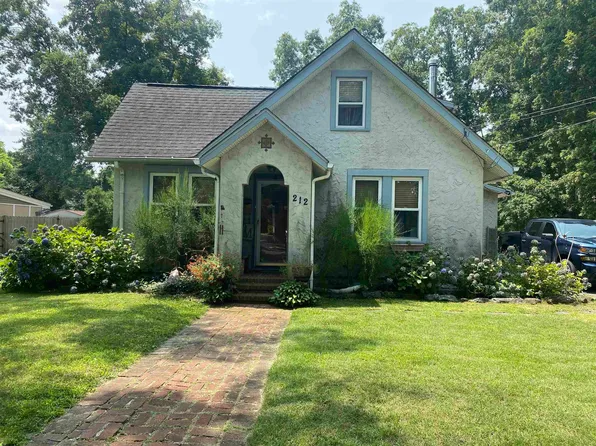212 Davis Ave, Northfield, NJ 08225