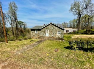 235 E 2nd St, Rutherfordton, NC 28139