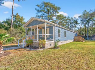 3656 Lakeview Dr SW, Supply, NC 28462