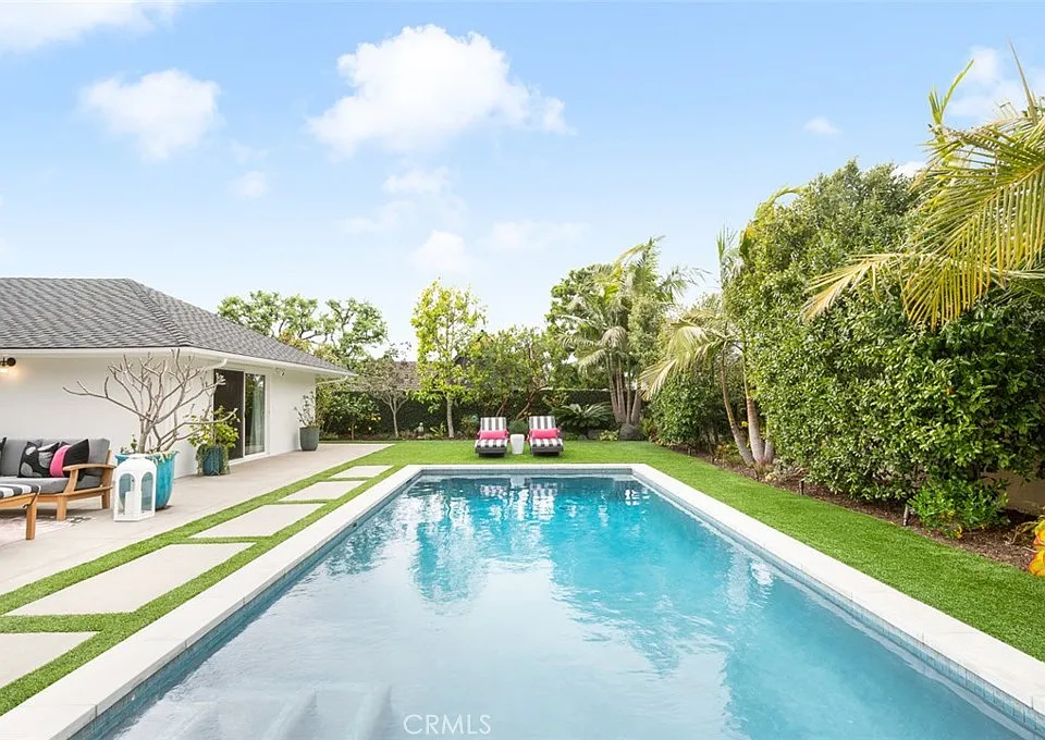 1419 Santiago Dr