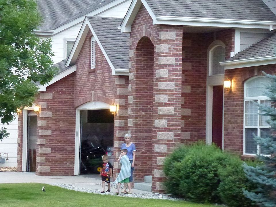 2nd image of 9668 S Thimbleberry Way