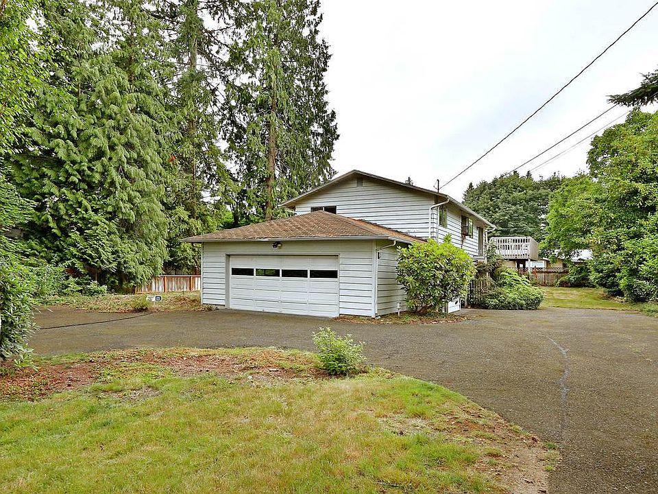 1st image of 10636 NE 46th St