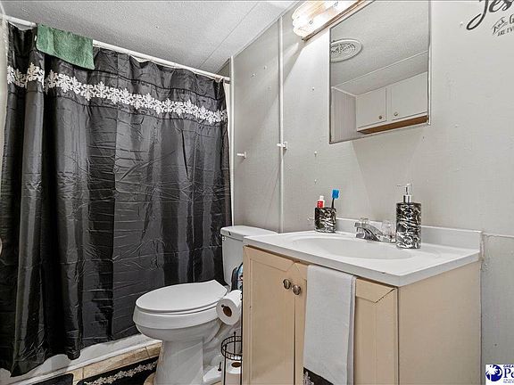 5th image of 3103 Meadowbrook Dr