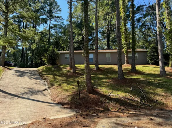 227-229 Lawrence Rd, Jackson, MS 39206