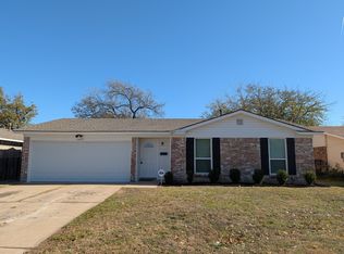 5649 Conroy St, Fort Worth, TX 76134