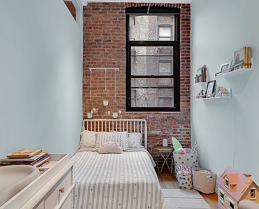 5th image of 443 12th St APT 1H