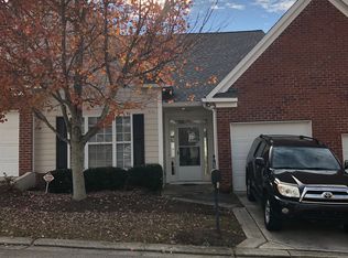 6318 Shoreview Cir, Flowery Branch, GA 30542