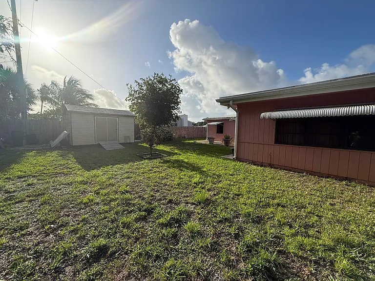 817 Elm Rd — Photo 2