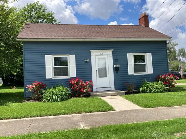 101 S Howard St, Sabina, OH 45169