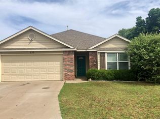 233 W 45th St, Sand Springs, OK 74063