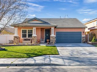 908 Laura Ln, Tehachapi, CA 93561