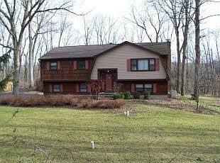 1st image of 31 Deerfield Dr