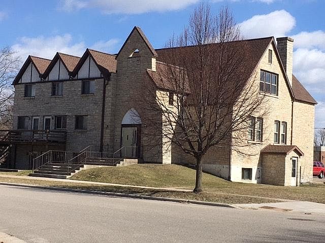 Chapel Height Apartments