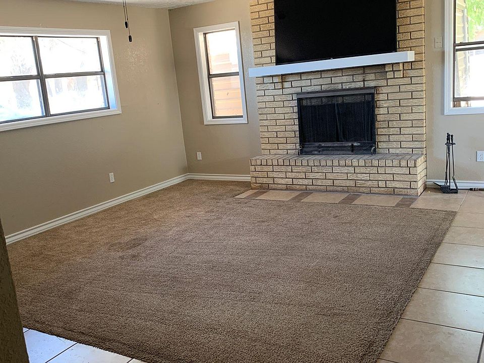 1st image of 1826 S Avenue J Pl