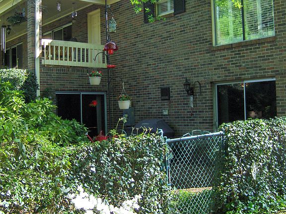 4th image of 117 Rolling Hills Dr