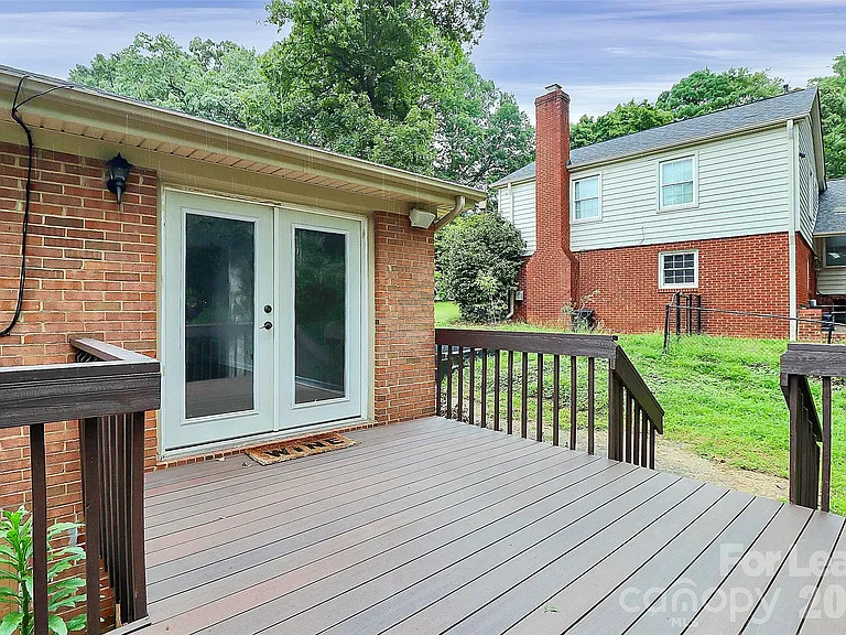 6133 Colchester Pl — Photo 6