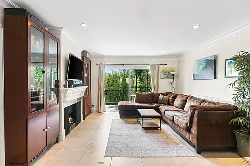 6481 Kanan Dume Rd Photo 1