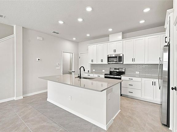 5th image of 5596 COOPERS HAWK COURT