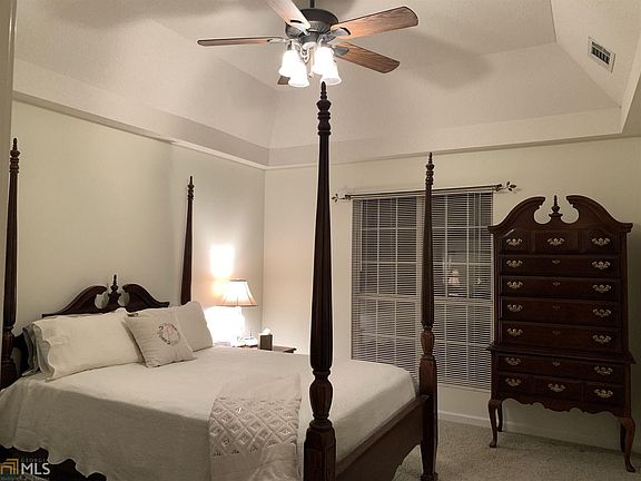 5th image of 250 Cannon Dr #7