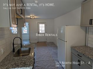 149 N High St #A, Harrisonburg, VA 22802