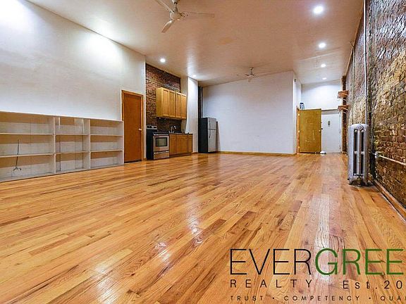 2nd image of 132 Greene Ave APT 1