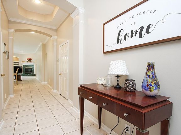 5th image of 7203 Shadyside Cir