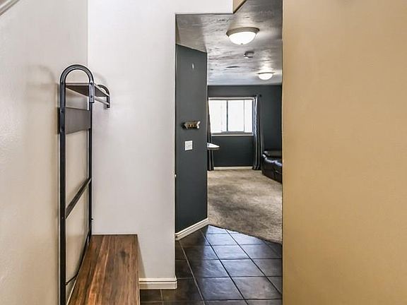 4th image of 2071 Dakota Ln