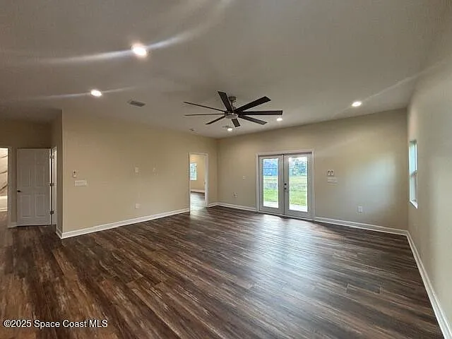 3250 San Jose Ave SE — Photo 9