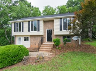 180 Arthur Cir, Athens, GA 30605