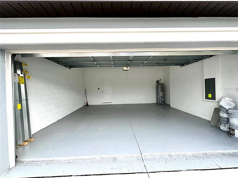 2201 Cerulean Sky Dr — Photo 4